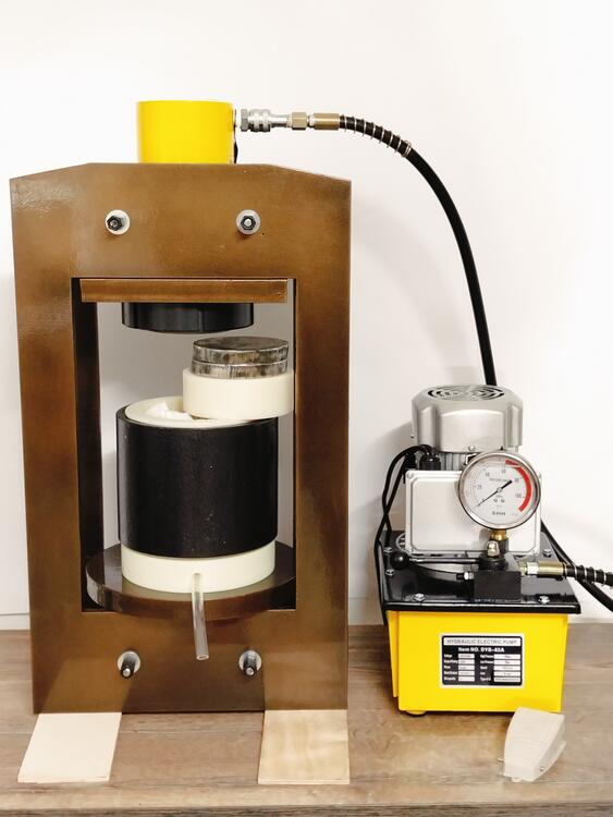 маслопресс 50т