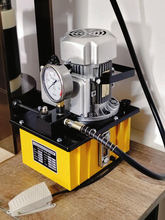 маслопресс 50т