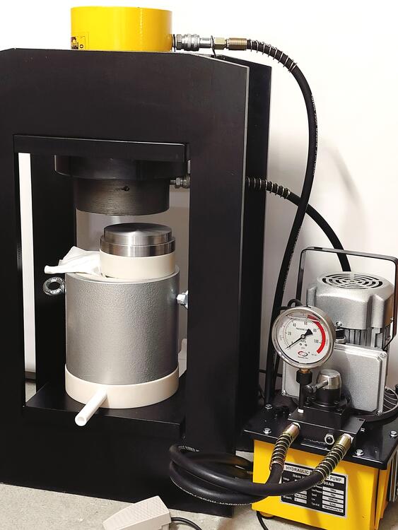 маслопресс 100т